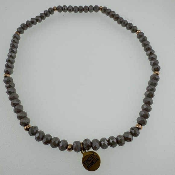 Kinsley Armelle Gray and Gold Beaded Stone Stretch Bracelet like New - Picture 5 of 5